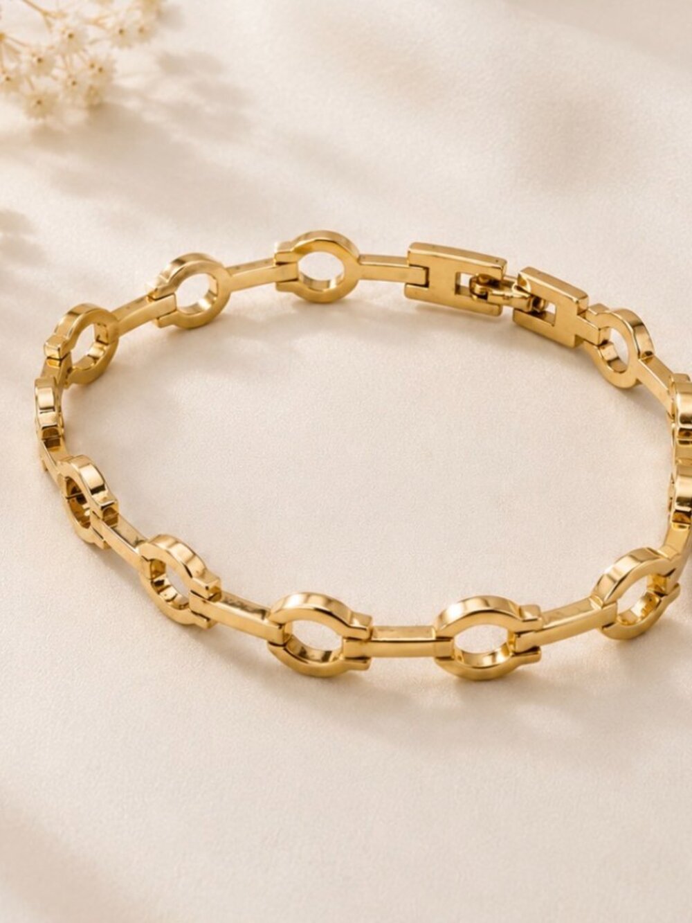 Semi-Rigid Bracelet -14K Gold Plated Link Bracelet- Elegant Oval Link- NEW!